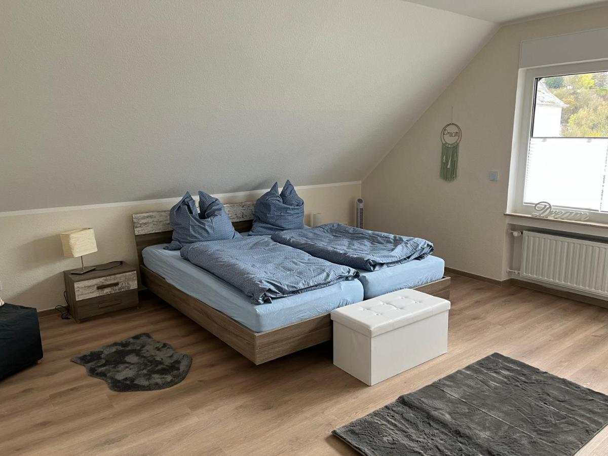 Ferienwohnung Christa Bullay Exterior foto