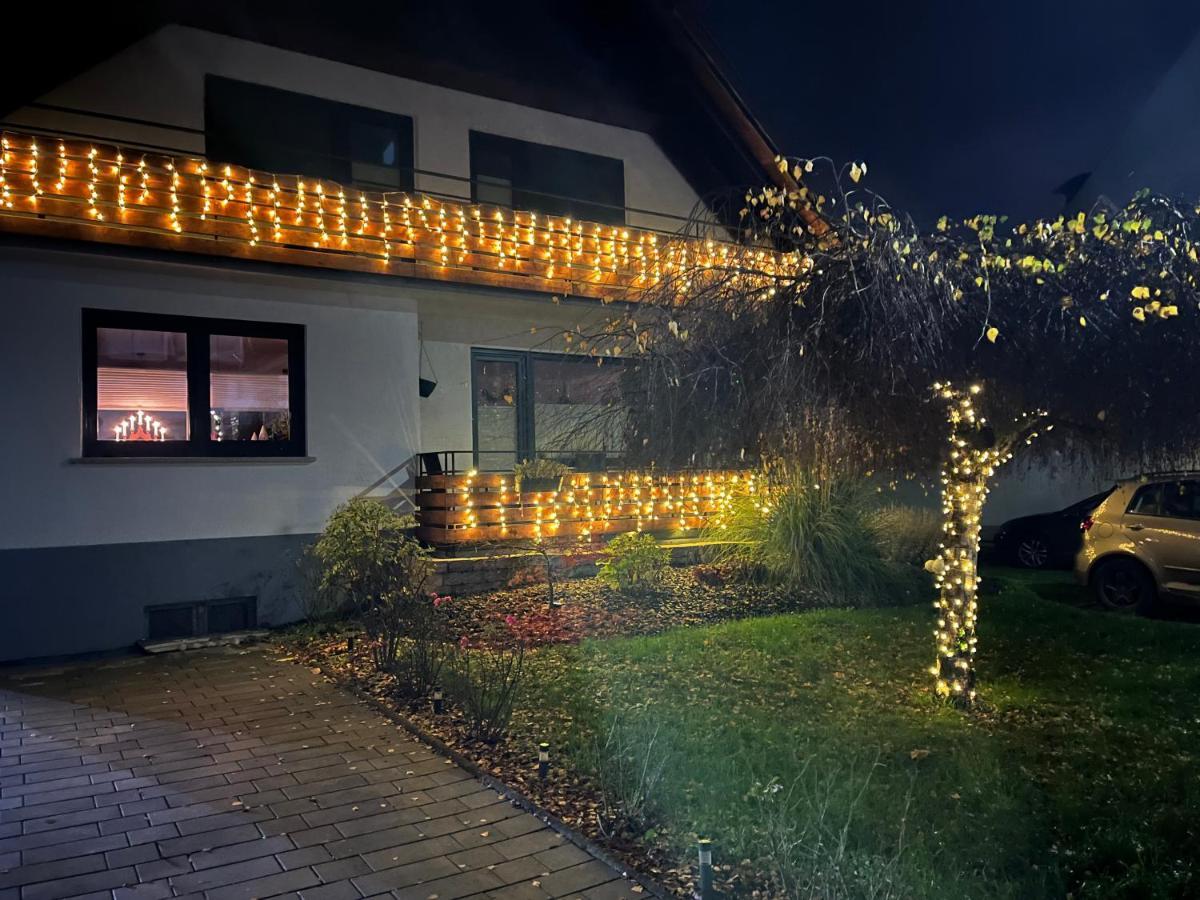 Ferienwohnung Christa Bullay Exterior foto